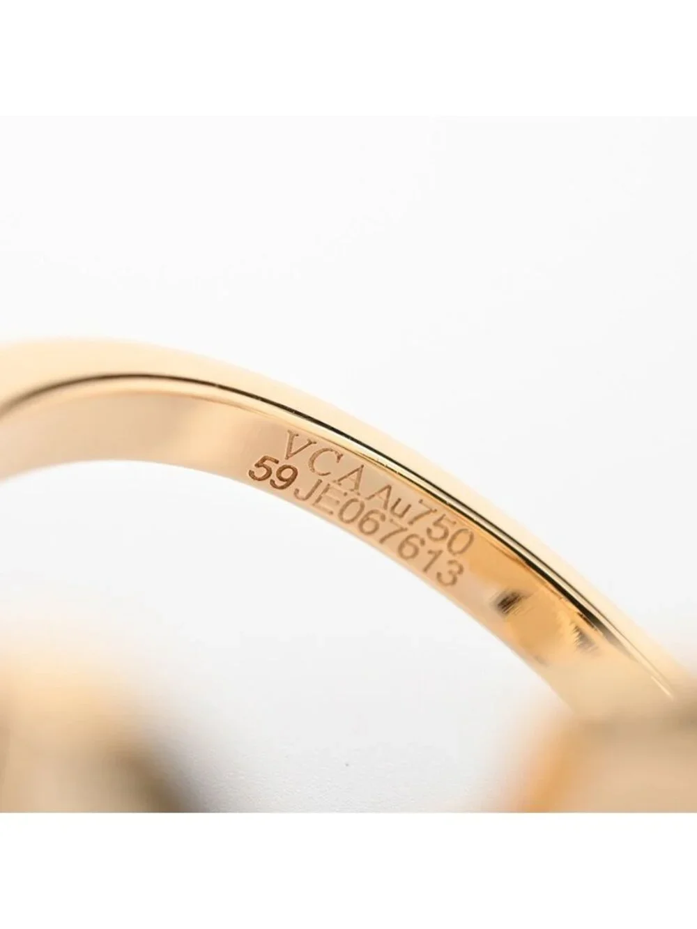 Van Cleef & Arpels product rank